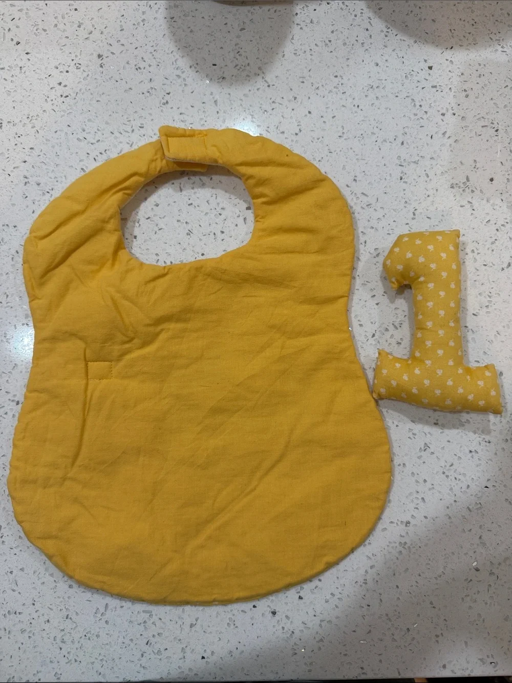 Source Unknown Yellow Floral First Birthday Bib with Cake Applique